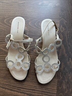 Bandolino Silver-Tone Circle Embellished Sandals